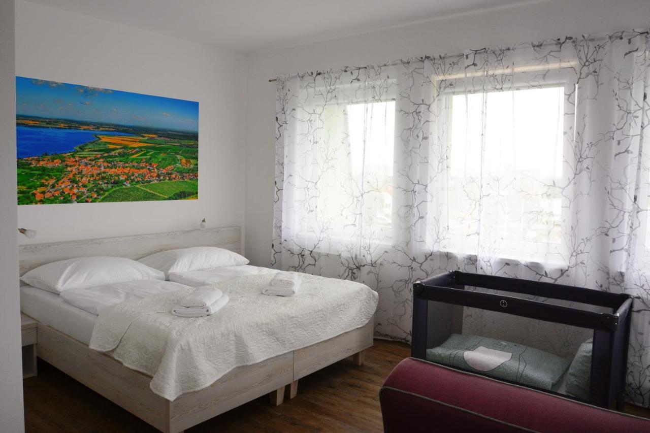 Apartmany Pemag Mikulov Exteriör bild