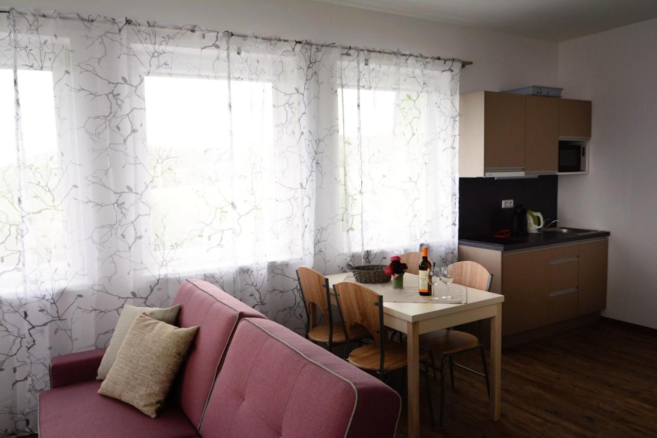 Apartmany Pemag Mikulov Exteriör bild