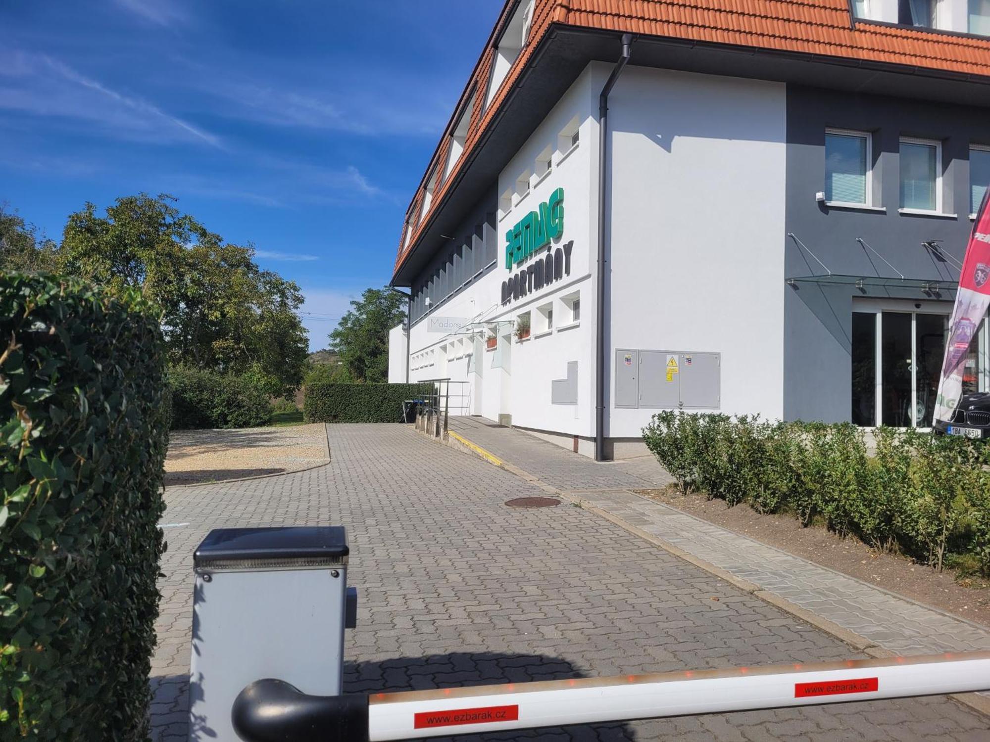 Apartmany Pemag Mikulov Exteriör bild
