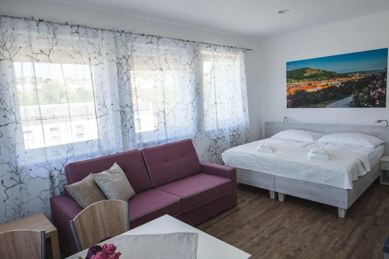 Apartmany Pemag Mikulov Exteriör bild